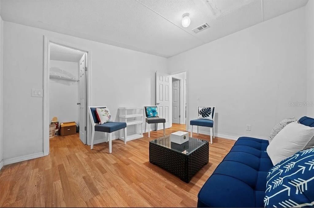 En Renta: $2,100 (4 camas, 2 baños, 1512 Pies cuadrados)