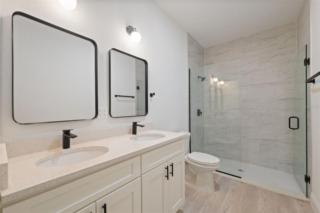 For Sale: $305,000 (4 beds, 2 baths, 1751 Square Feet)