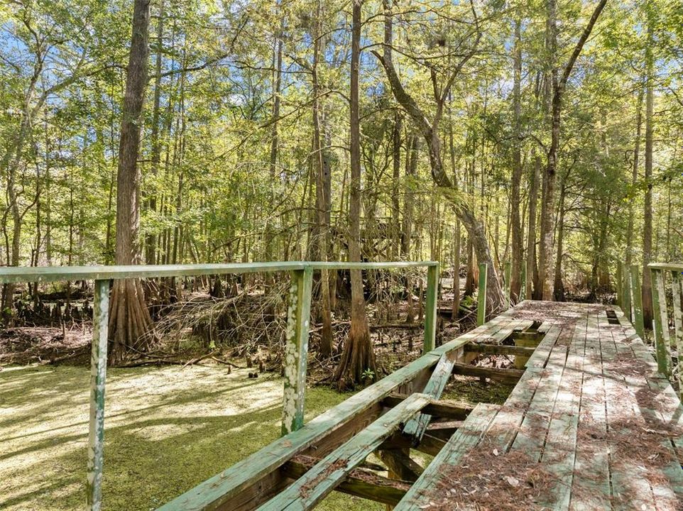 На продажу: $399,900 (5 спален, 3 ванн, 2278 Квадратных фут)