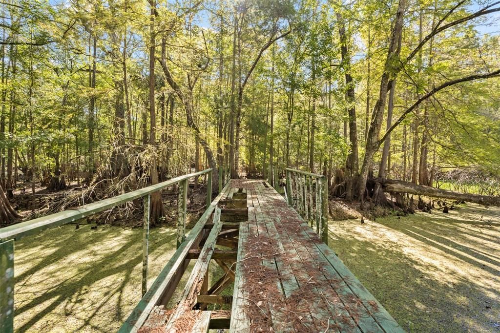 На продажу: $399,900 (5 спален, 3 ванн, 2278 Квадратных фут)