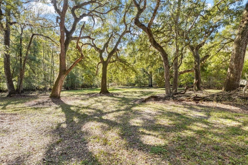 На продажу: $399,900 (5 спален, 3 ванн, 2278 Квадратных фут)