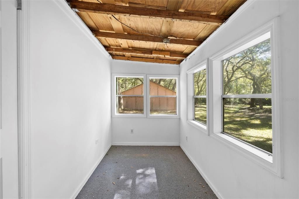 На продажу: $399,900 (5 спален, 3 ванн, 2278 Квадратных фут)