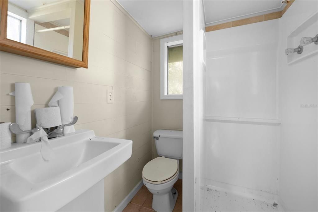 На продажу: $399,900 (5 спален, 3 ванн, 2278 Квадратных фут)