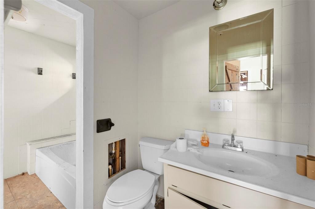 На продажу: $399,900 (5 спален, 3 ванн, 2278 Квадратных фут)