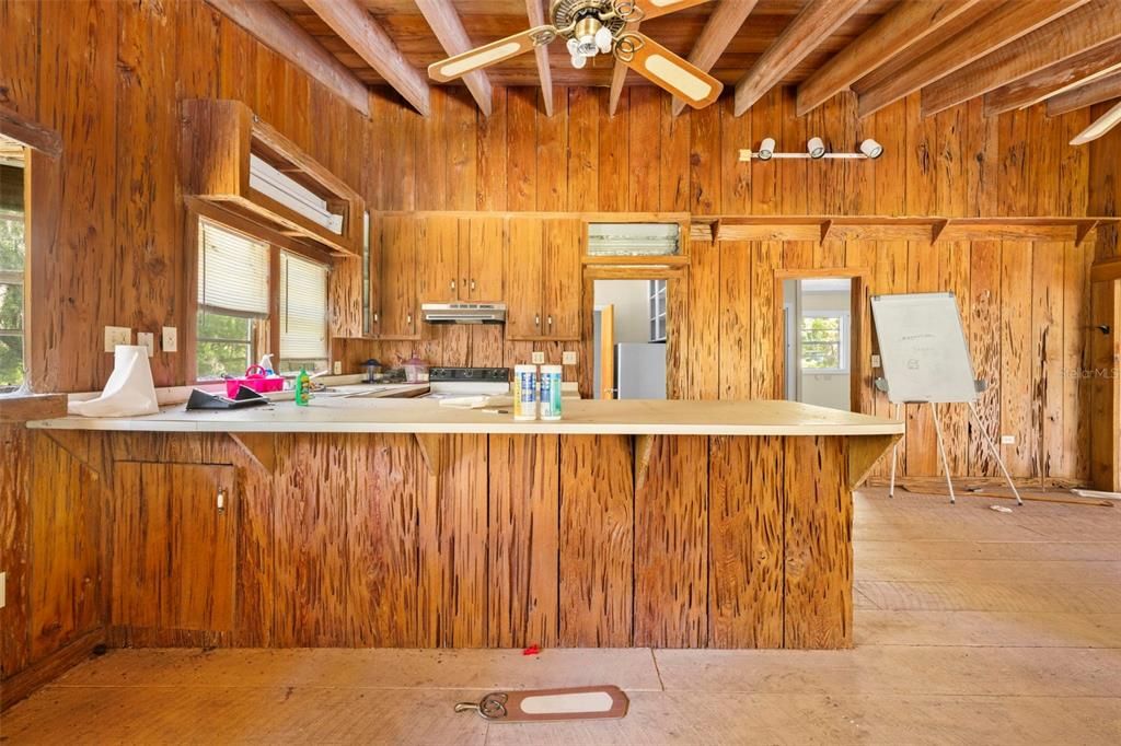 На продажу: $399,900 (5 спален, 3 ванн, 2278 Квадратных фут)