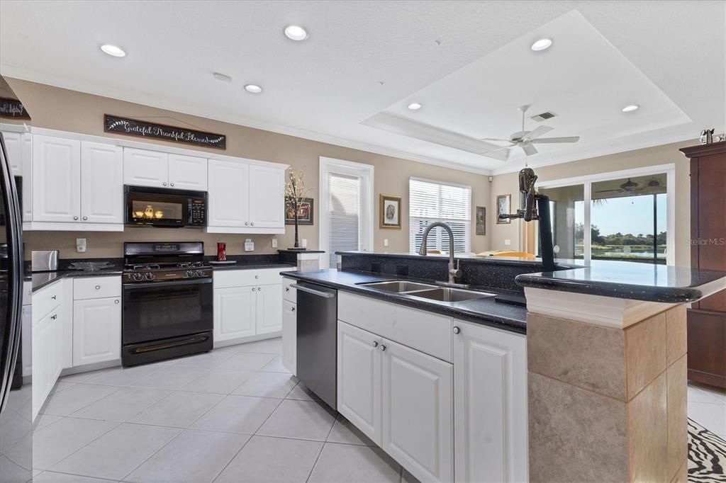 В аренду: $2,900 (3 спален, 2 ванн, 1486 Квадратных фут)