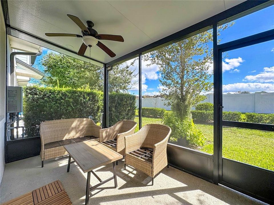 For Sale: $340,000 (3 beds, 2 baths, 1609 Square Feet)