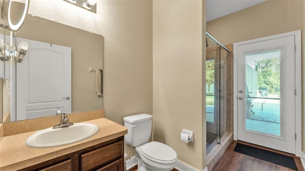 待售: $490,000 (3 贝兹, 2 浴室, 2038 平方英尺)