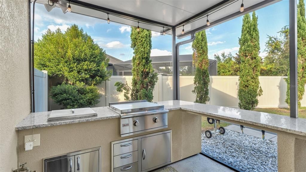 待售: $490,000 (3 贝兹, 2 浴室, 2038 平方英尺)