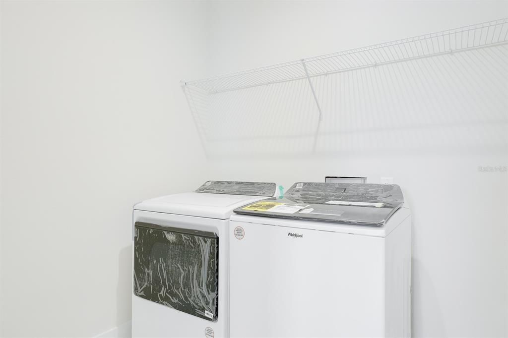 For Sale: $799,900 (4 beds, 3 baths, 2150 Square Feet)