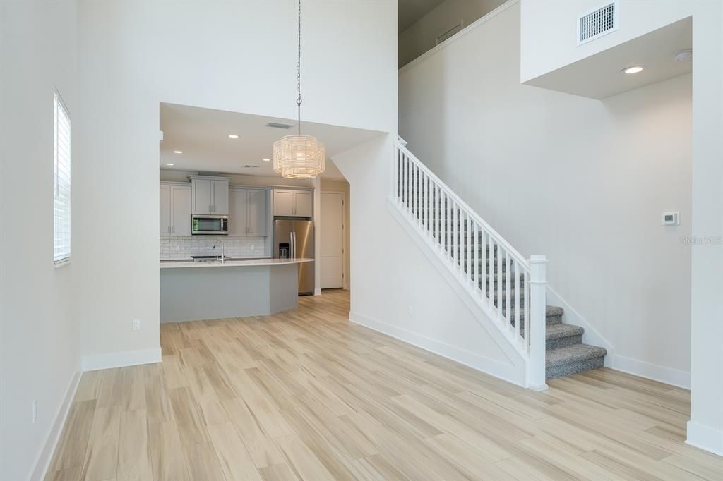 For Sale: $799,900 (4 beds, 3 baths, 2150 Square Feet)