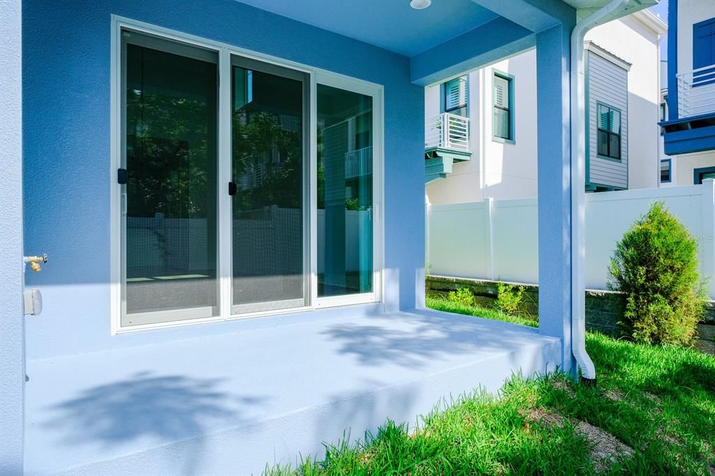 For Sale: $799,900 (4 beds, 3 baths, 2150 Square Feet)