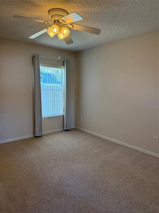 En Renta: $1,750 (2 camas, 2 baños, 1467 Pies cuadrados)