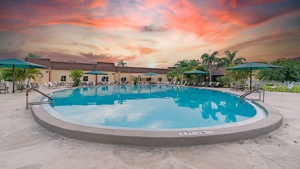 For Rent: $1,800 (2 beds, 2 baths, 960 Square Feet)