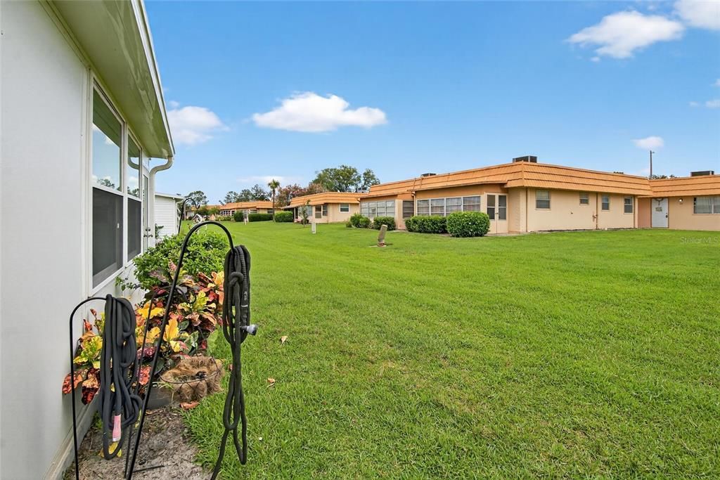 For Rent: $1,800 (2 beds, 2 baths, 960 Square Feet)