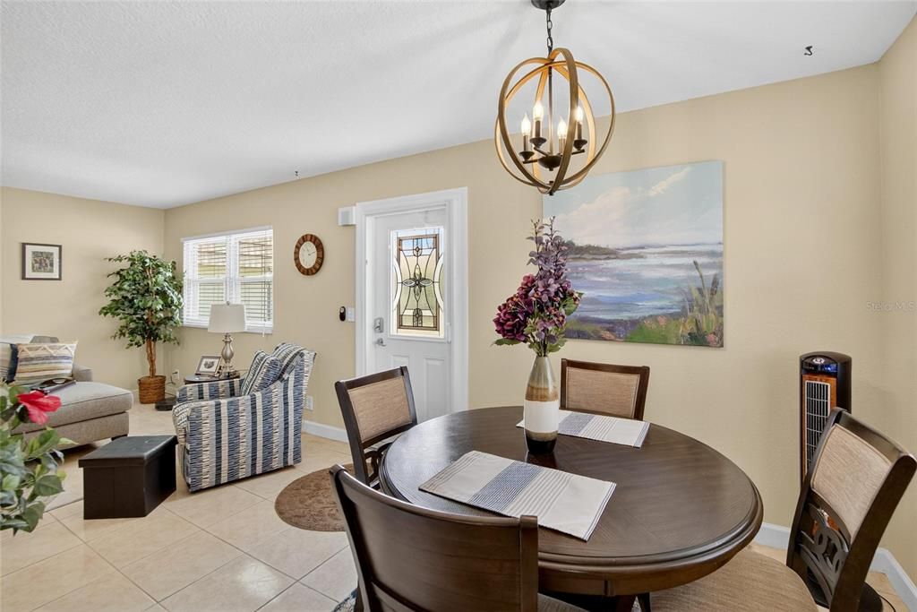 For Rent: $1,800 (2 beds, 2 baths, 960 Square Feet)