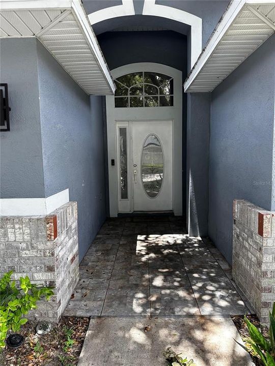 For Sale: $415,000 (4 beds, 2 baths, 1962 Square Feet)