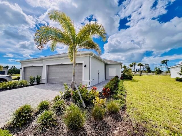 Recently Rented: $1,800 (3 beds, 2 baths, 1423 Square Feet)