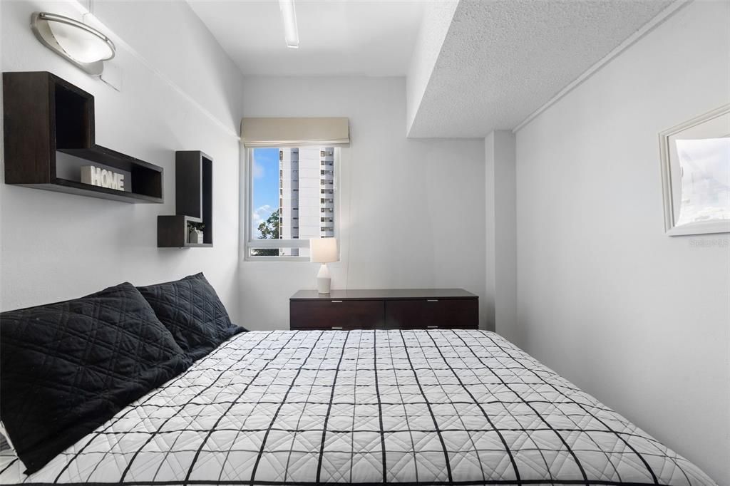 В аренду: $2,000 (2 спален, 1 ванн, 598 Квадратных фут)