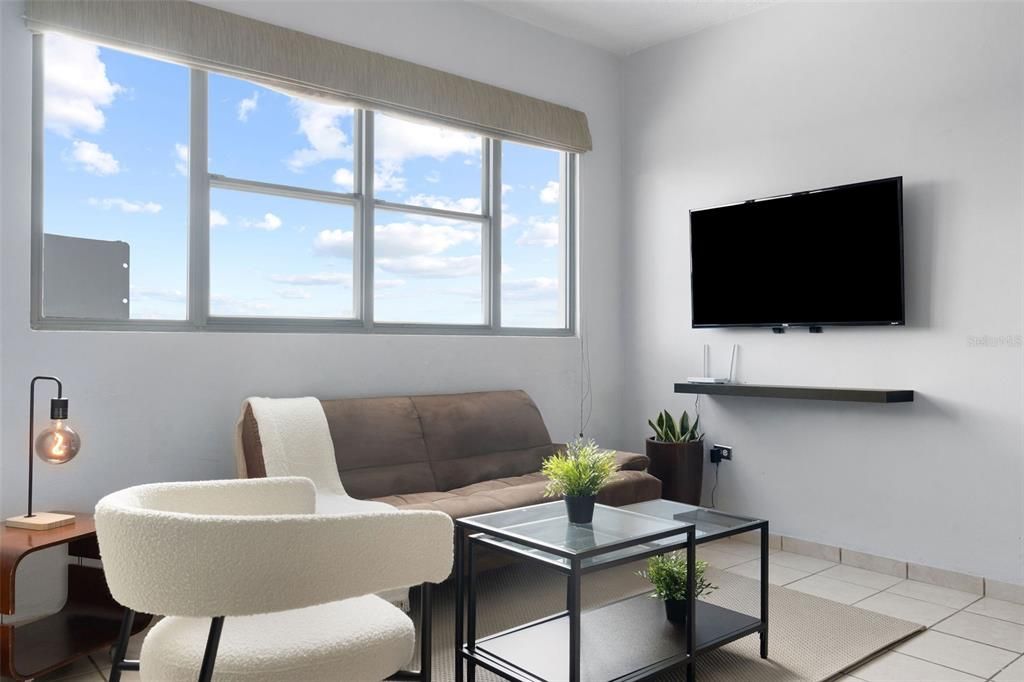 В аренду: $2,000 (2 спален, 1 ванн, 598 Квадратных фут)