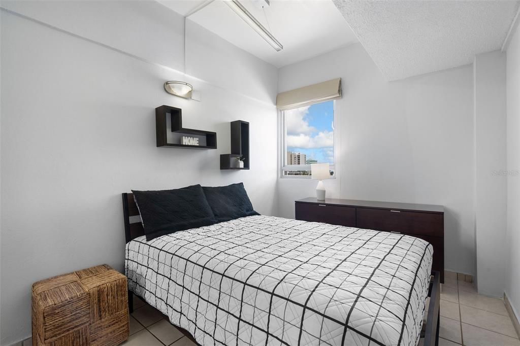 В аренду: $2,000 (2 спален, 1 ванн, 598 Квадратных фут)