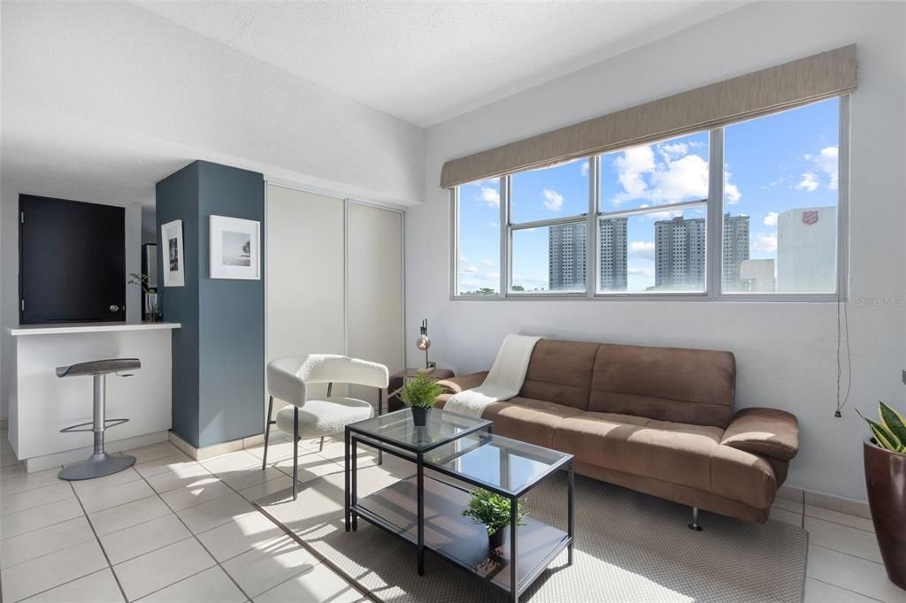 В аренду: $2,000 (2 спален, 1 ванн, 598 Квадратных фут)