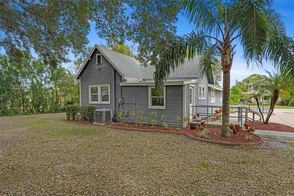 En Venta: $410,000 (4 camas, 1 baños, 1386 Pies cuadrados)