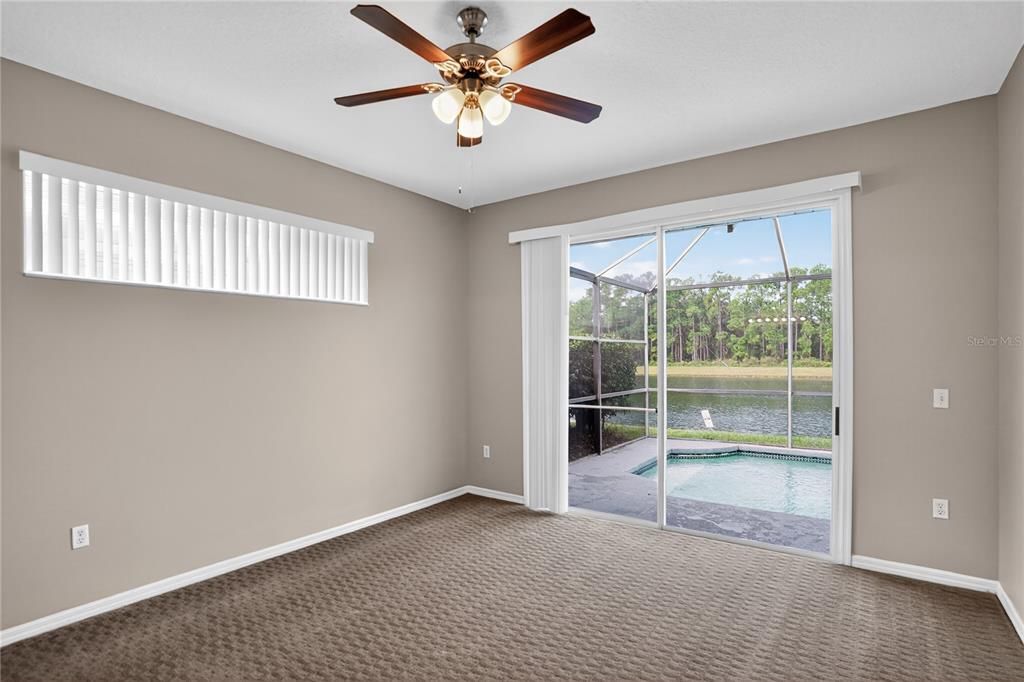 待售: $399,900 (4 贝兹, 2 浴室, 1701 平方英尺)