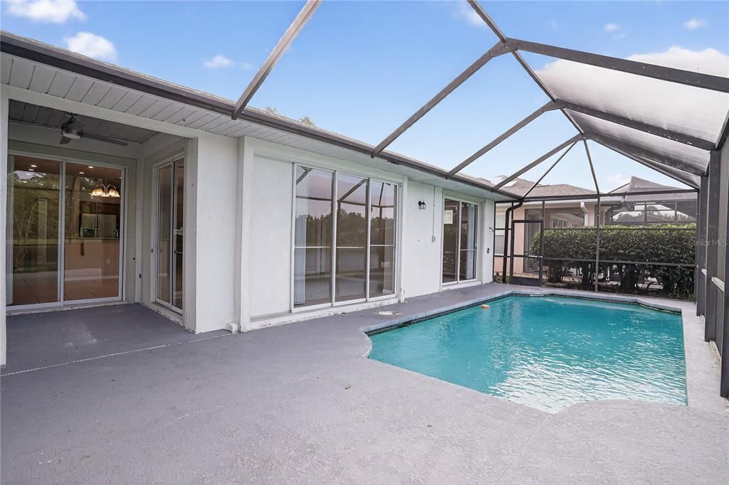 待售: $399,900 (4 贝兹, 2 浴室, 1701 平方英尺)