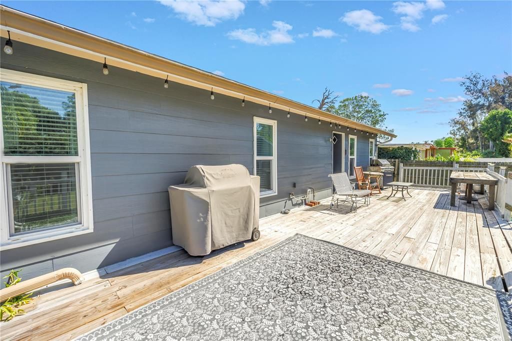 For Sale: $375,000 (3 beds, 1 baths, 1240 Square Feet)