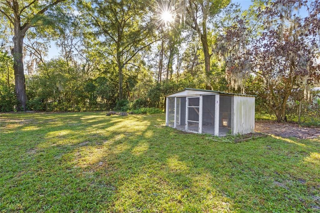 Active With Contract: $289,900 (3 beds, 1 baths, 1246 Square Feet)