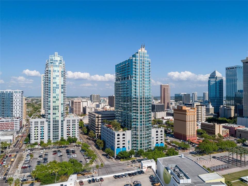 На продажу: $650,000 (2 спален, 2 ванн, 1309 Квадратных фут)