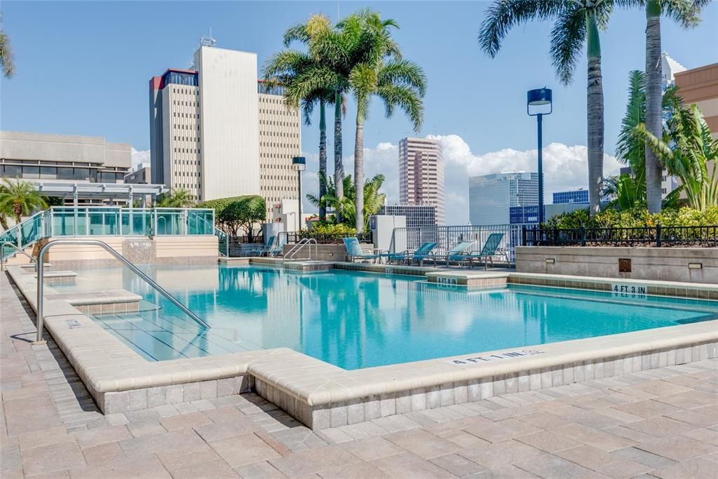 На продажу: $650,000 (2 спален, 2 ванн, 1309 Квадратных фут)