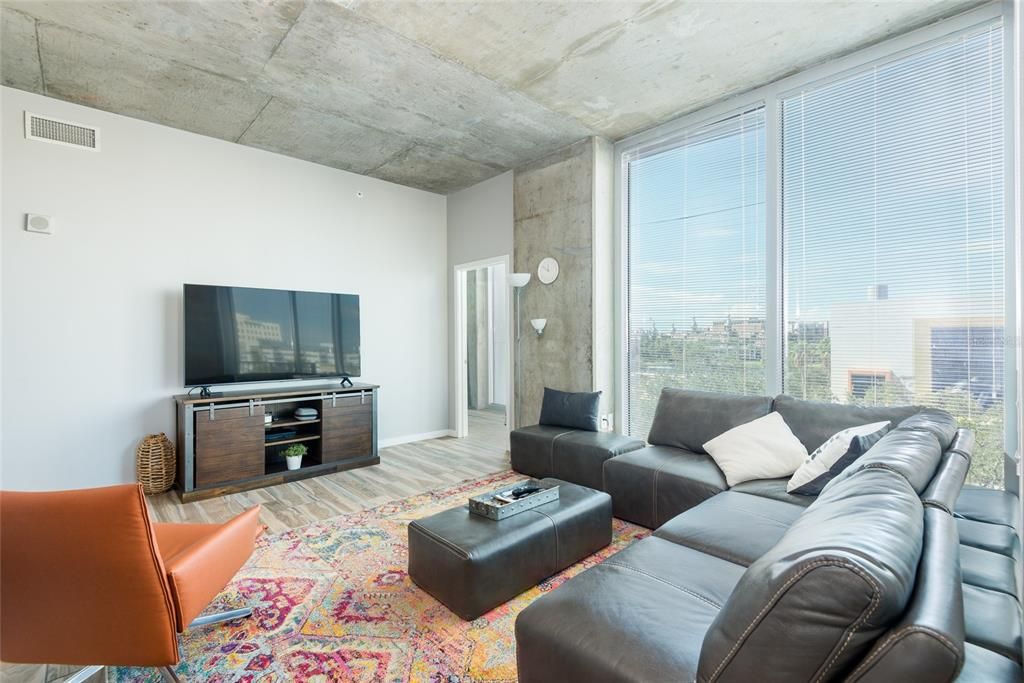 На продажу: $650,000 (2 спален, 2 ванн, 1309 Квадратных фут)