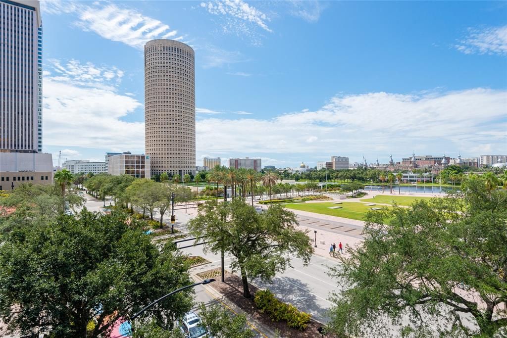 На продажу: $650,000 (2 спален, 2 ванн, 1309 Квадратных фут)