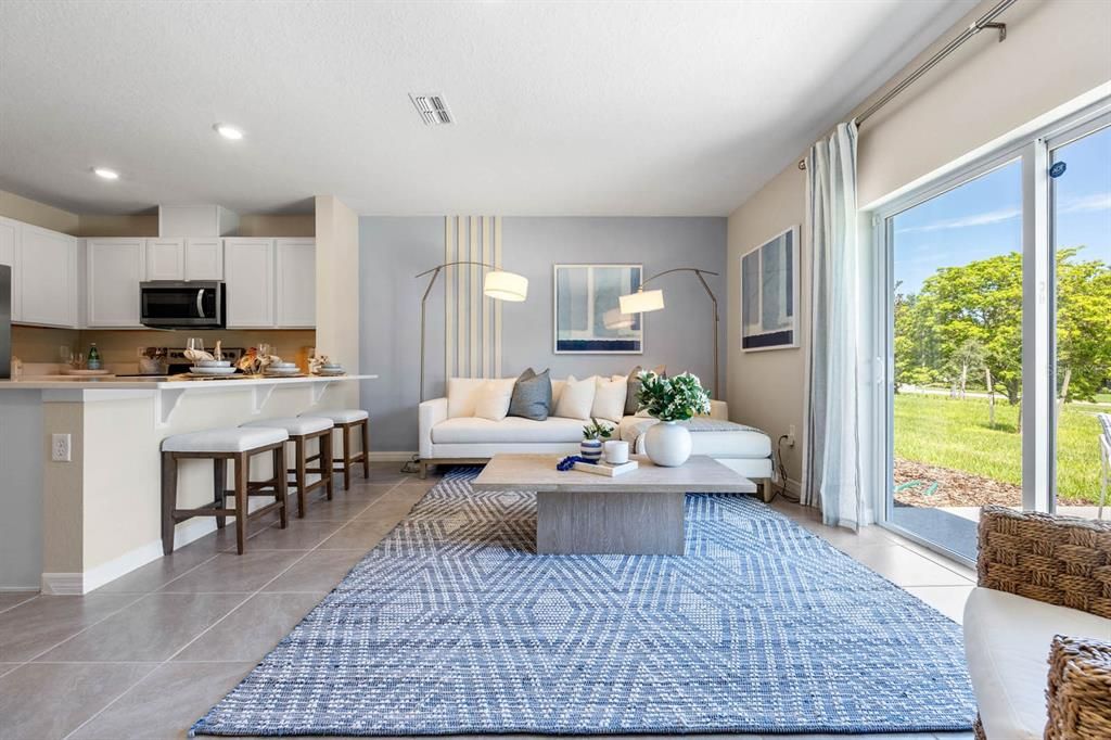 Active With Contract: $315,990 (3 beds, 2 baths, 1463 Square Feet)