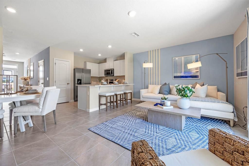 Active With Contract: $315,990 (3 beds, 2 baths, 1463 Square Feet)