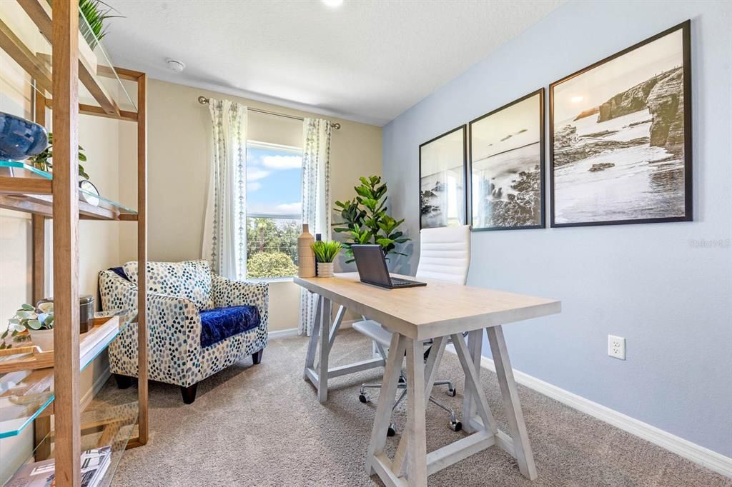 Active With Contract: $315,990 (3 beds, 2 baths, 1463 Square Feet)