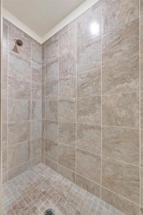 For Sale: $399,999 (2 beds, 2 baths, 1232 Square Feet)