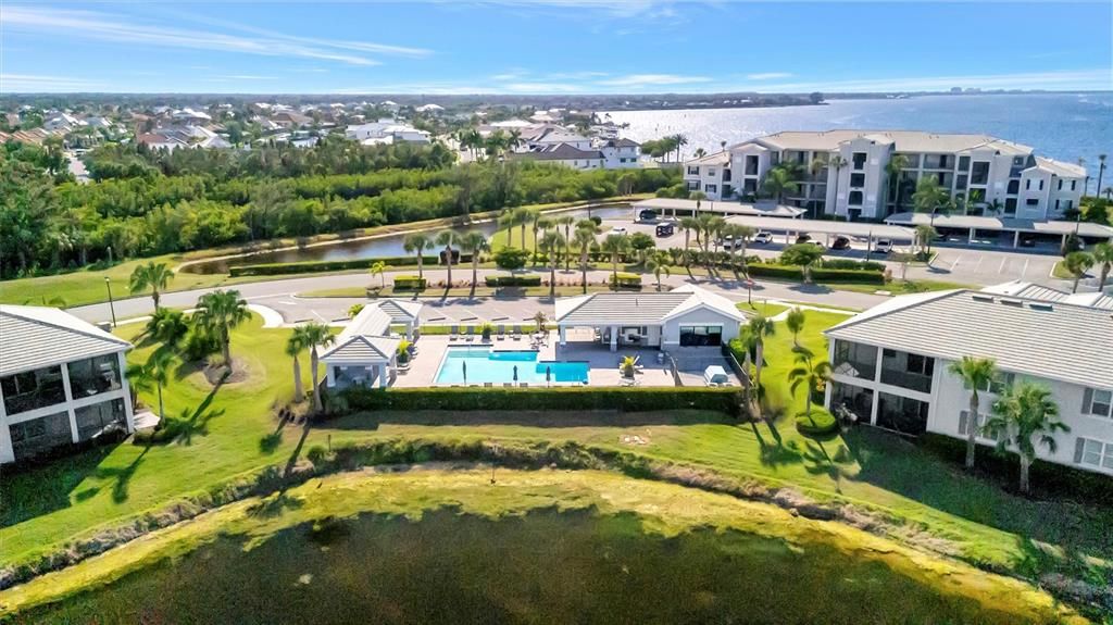 For Sale: $399,999 (2 beds, 2 baths, 1232 Square Feet)