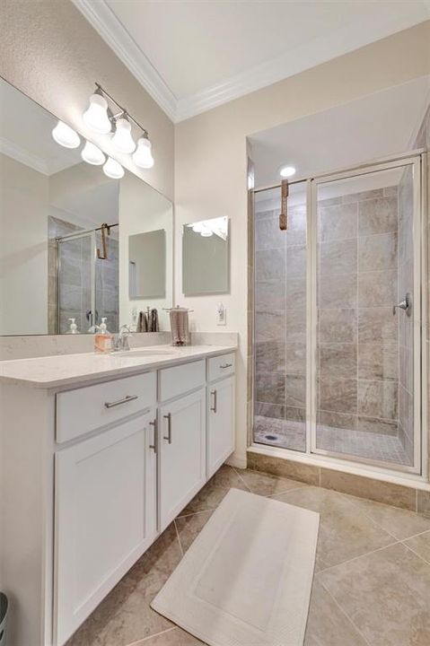 For Sale: $399,999 (2 beds, 2 baths, 1232 Square Feet)