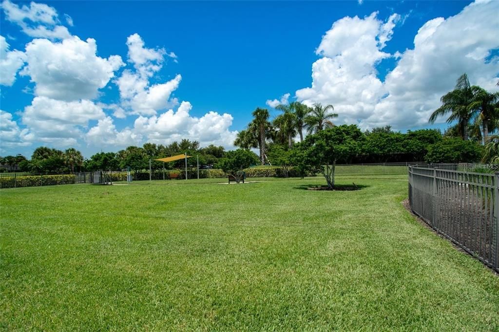 For Sale: $399,999 (2 beds, 2 baths, 1232 Square Feet)