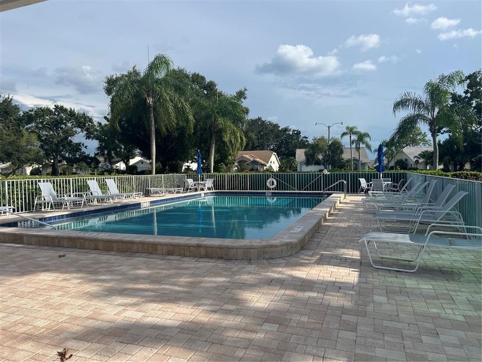 For Rent: $3,495 (2 beds, 2 baths, 1042 Square Feet)