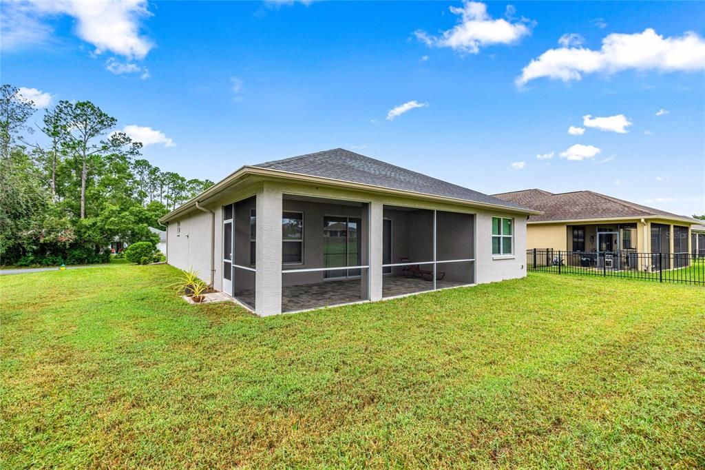 待售: $295,000 (2 贝兹, 2 浴室, 1654 平方英尺)