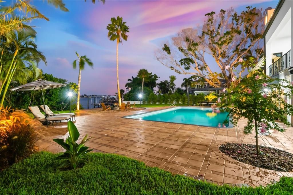 待售: $2,875,000 (5 贝兹, 4 浴室, 4480 平方英尺)