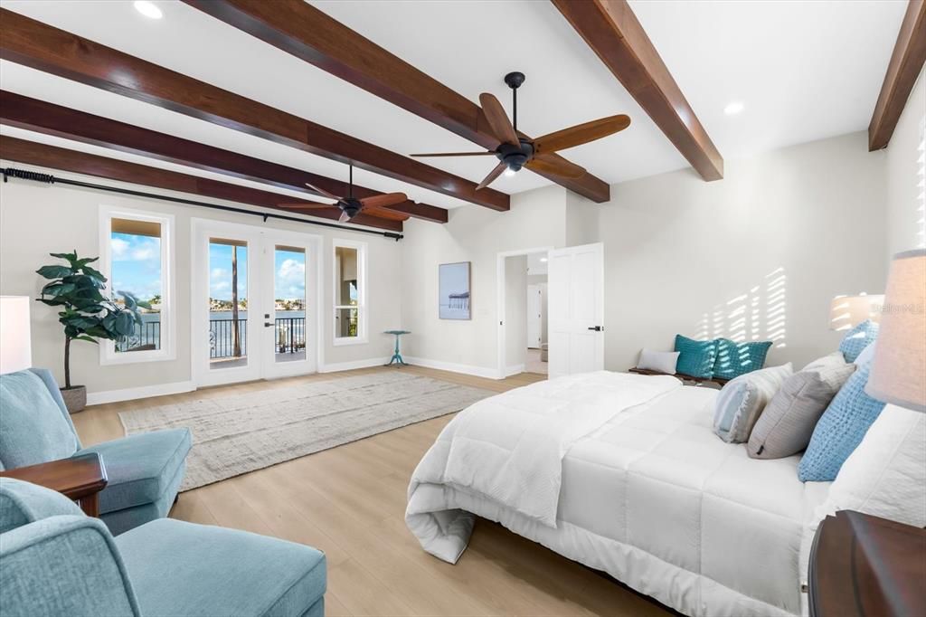 待售: $2,875,000 (5 贝兹, 4 浴室, 4480 平方英尺)