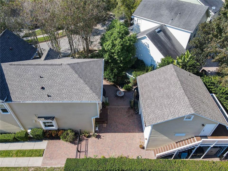 For Sale: $1,216,000 (6 beds, 3 baths, 2915 Square Feet)