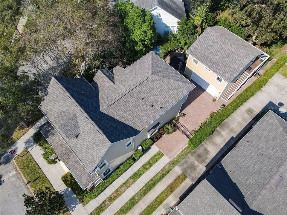 For Sale: $1,216,000 (6 beds, 3 baths, 2915 Square Feet)