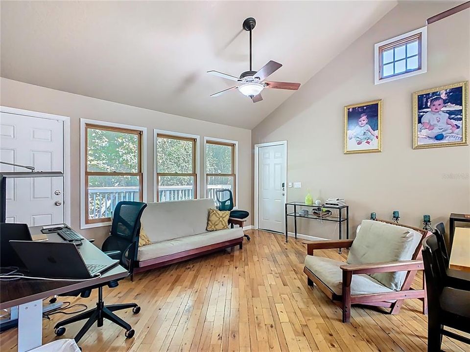 For Sale: $1,216,000 (6 beds, 3 baths, 2915 Square Feet)