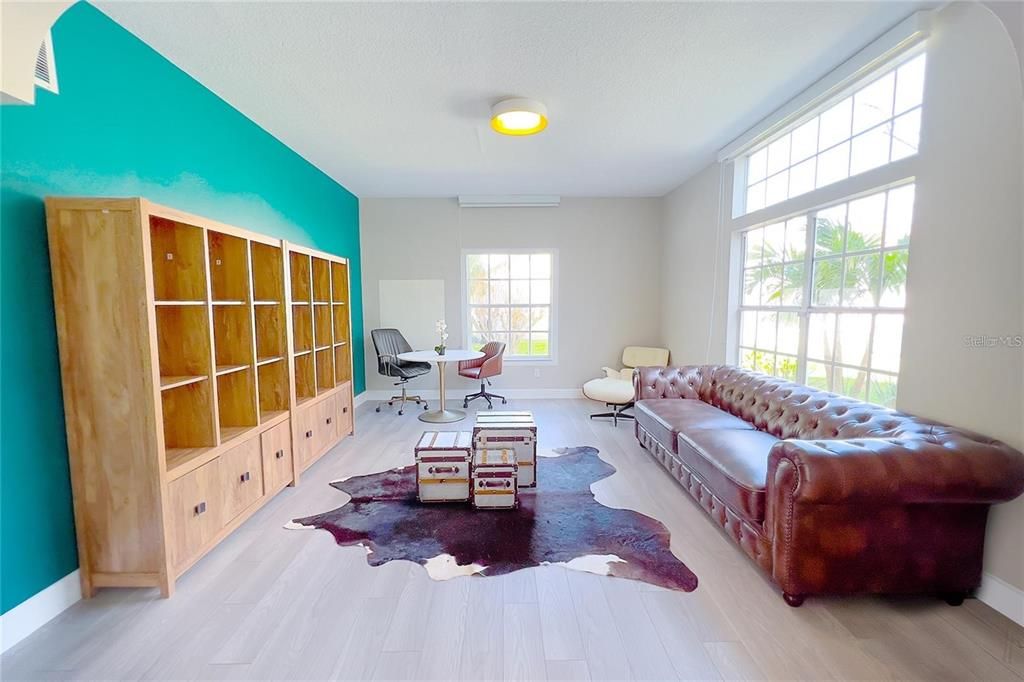 出租: $3,800 (4 贝兹, 3 浴室, 3969 平方英尺)